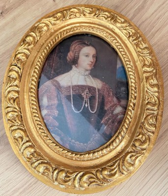 Tablou - Titzian - Regina Isabella a portugaliei - rama poleita cu aur 24K - Portret foto
