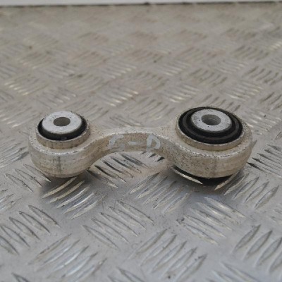 Bieleta stabilizatoare dreapta spate BMW 6 Cabrio F12 2013 OEM: 6775683 1423453 foto