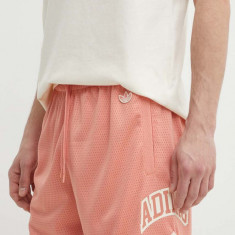 adidas Originals pantaloni scurti barbati, culoarea roz, IS2918