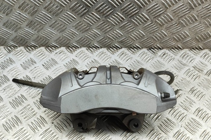 Etrier de fr&acirc;nă dreapta față TESLA MODEL Y 2021 OEM: 1188622-00-D 30343042