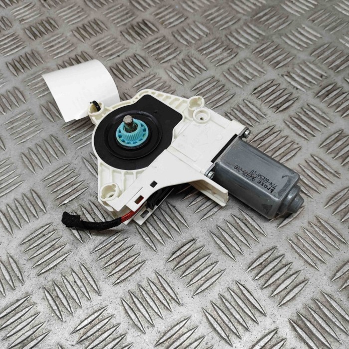 Motor macara geam ușă st&acirc;nga față AUDI A4 Avant 8K5, B8 2011 OEM: 8K0959801A 30464930