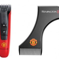 Aparat de tuns pentru barba/mustata Remington Manchester United Beard Boss Styler MB4128, Lame CaptureTrim, Lame lavabile, Indicator LED (Rosu/ Negru)