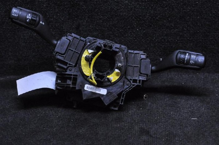 Maneta semnalizare ștergătoare FORD C-MAX DM2 2007 OEM: 4M5T14A664AB,4M5T-14A664-AB 1308749