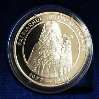 Patriarhii Romaniei - Iustin Moisescu Medalie Monetaria Statului foto