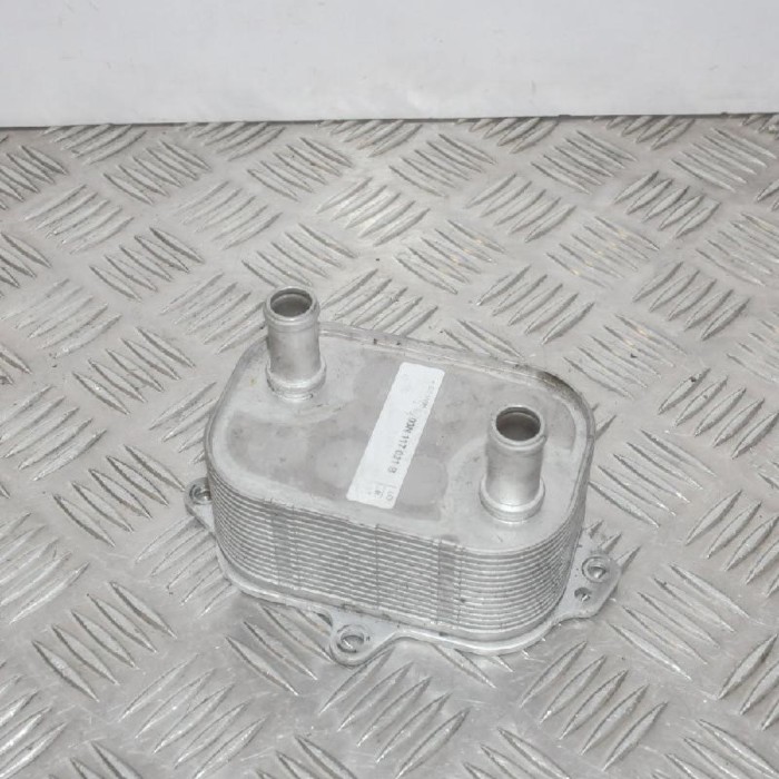 Răcitor de ulei AUDI A4 Avant 8W5, B9 2016 OEM: 03N117021B | 2859160