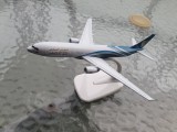 Macheta metalica de avion Oman Air| Decoratie| Perfect pt cadou