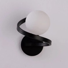 Aplica perete, tip spirala, cu un glob din sticla alba, dulie E27, culoare corp negru, inaltime 20CM