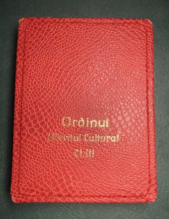 Ordinul Meritul Cultural Clasa 3 RSR in cutie cu bareta