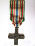 Italia ordinul militar crucea de cavaler Vittorio Veneto WWI in stare foarte buna cu panglica originala