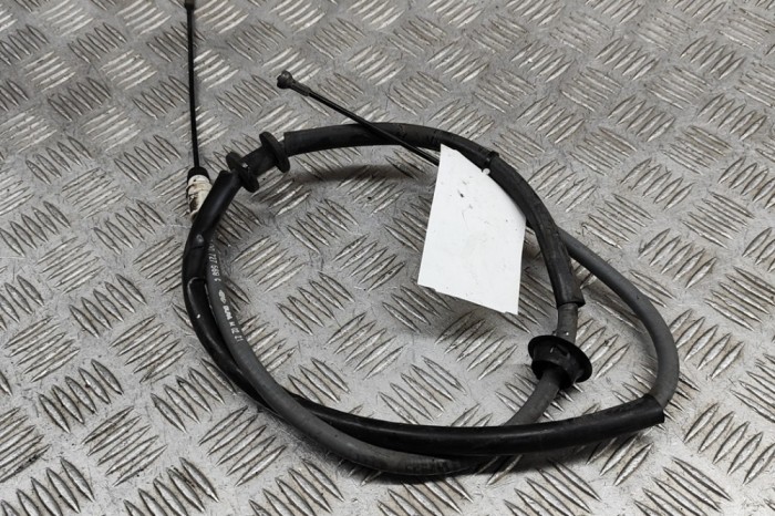 Cablu fr&acirc;nă de m&acirc;nă OPEL MOVANO B Furgon 2021 OEM: 8200727569C 29929590