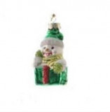 Cumpara ieftin Decoratiune pentru brad - Figure Glass - Snowman Green Gift - Om De Zapada Cu Cadou Verde | Kaemingk