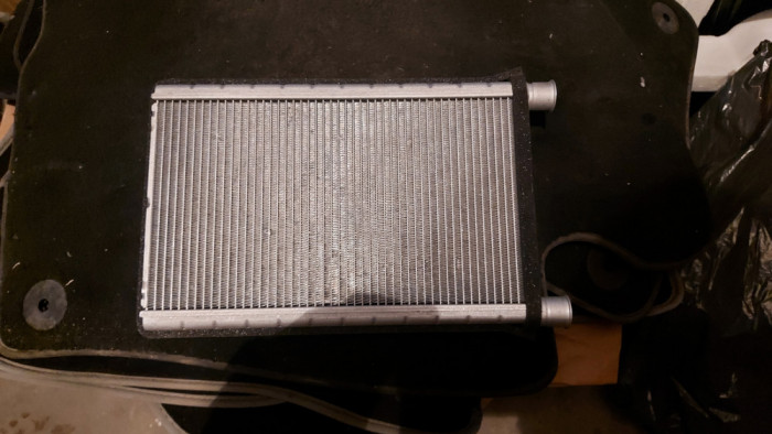 Radiator &icirc;ncălzire habitaclu BMW E81, E82, E88, E90