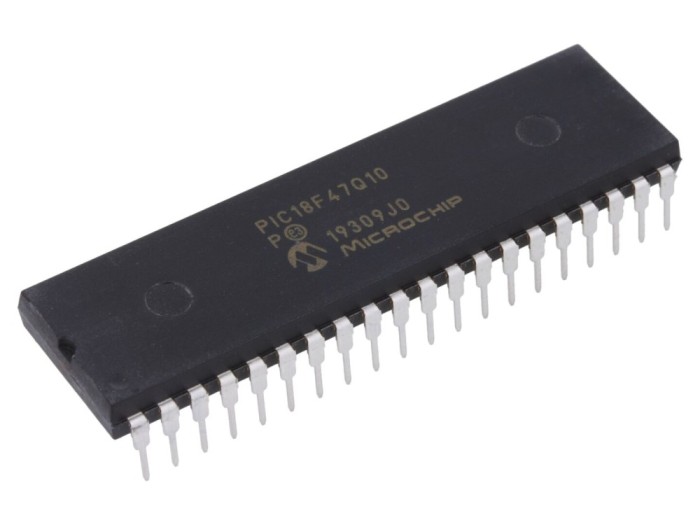 Microcontroler PIC18 128kB 64MHz