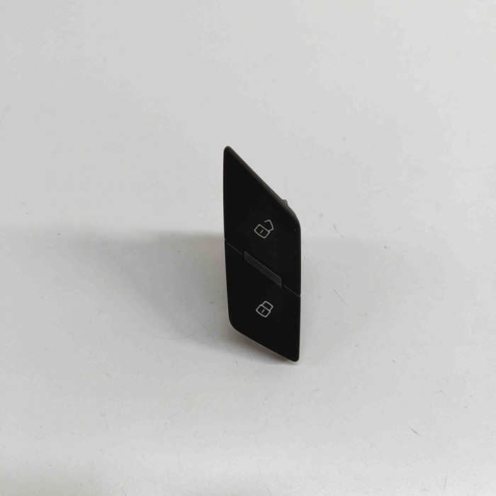 Comutator &icirc;nchidere centralizată AUDI Q2 GA 2020 OEM: 81C962108 | 30666820