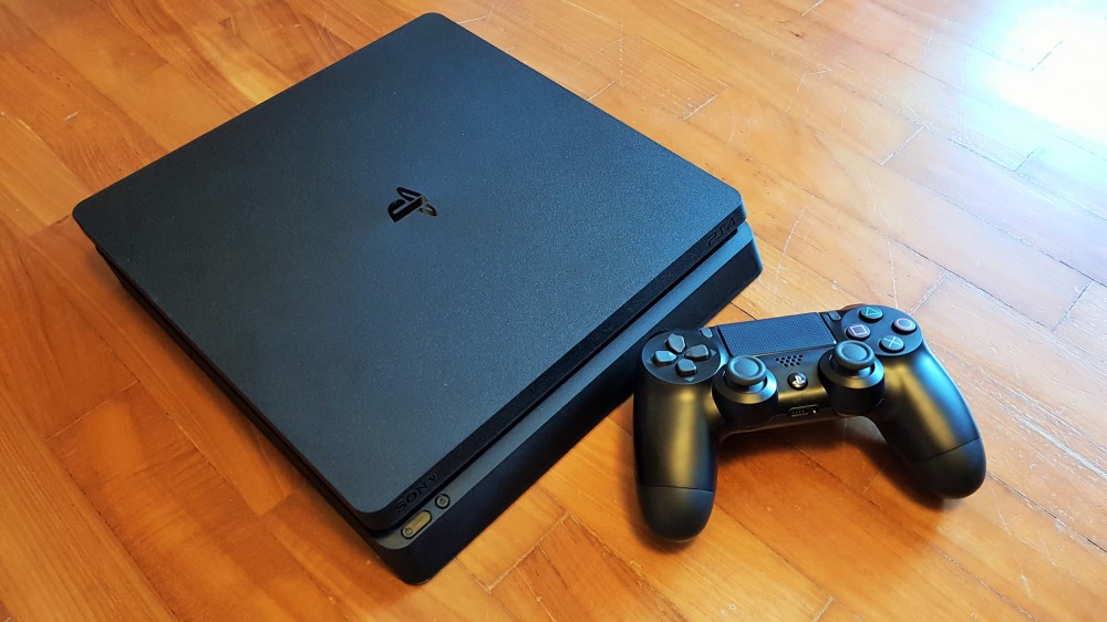 PS 4/ Playstation 4/500gb/1 Maneta/FIFA19/Firmware 5.55 (Ideala MODARE/DECODARE)  | Okazii.ro