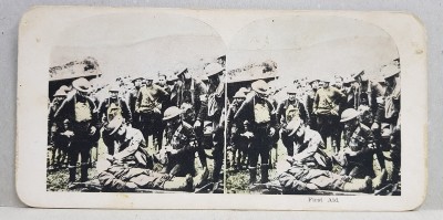 SOLDATI AMERICANI INVATAND PRIMUL AJUTOR , FOTOGRAFIE STEREOSCOPICA , POLICROMA, PE CARTON , PRIMUL RAZBOI MONDIAL foto