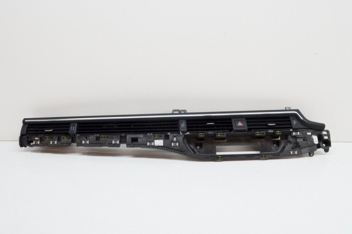Gura de ventilație planșa de bord AUDI A5 F53 2017 OEM: 8W2820901C 15512954