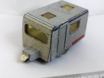 bnk jc Matchbox TP-123 Caravan foto