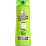 Șampon Garnier Fructis Curl Nourish fără sulfați pentru păr creț sau ondulat, cu ulei de cocos și proteine din fructe, 200 ml