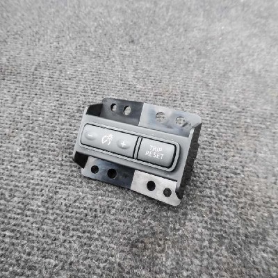 Comutator NISSAN QASHQAI II J11, J11_ 2015 OEM: 41031C 1802968 foto