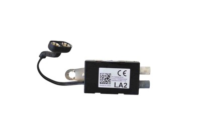 Amplificator de antena TESLA MODEL X 2019 OEM: 1448946-00-B foto