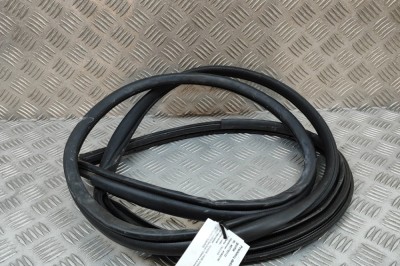 Garnitura ușă dreapta față TOYOTA YARIS CROSS MXP_ 2022 OEM: 62311-K2010 | 27793122 foto