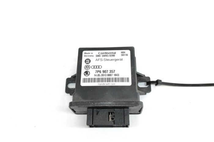 Modul de control far VW TOUAREG 7P5 2014 OEM: 7P6907357 23663276