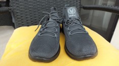 Pantofi sport pentru bărbați, textil, comozi, antiderapanti,marimea 42.