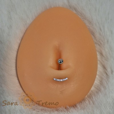 Piercing buric din argint 925 cu model semicircular si cristale zirconia - 1.5 cm, tija subtire foto