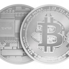 Moneda de colectie Bitcoin, argintie, pentru colectionari