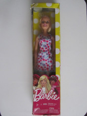 Papusa Barbie-White Background Floral Dress-2015-Mattel DGX86-NOU foto