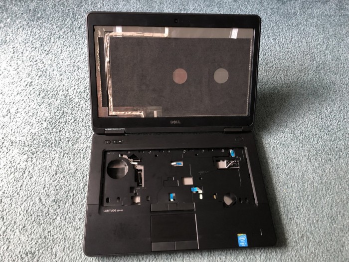 CARCASA COMPLETA DELL E5440 STARE FOARTE BUNA