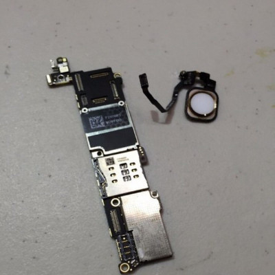 Placa de baza Apple Iphone 5 pentru piese foto