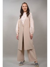 VESTA LUNGA IN STIL FORMAL CU NASTURE IN TALIE ALESSANDRA Bej TALIE UNICA