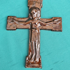 CRUCE / CRUCIFIX DIN CERAMICĂ EMAILATA, LUCRAT MANUAL