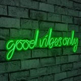 Cumpara ieftin Decoratiune luminoasa LED de perete Good Vibes Only Verde 76x19x2 cm