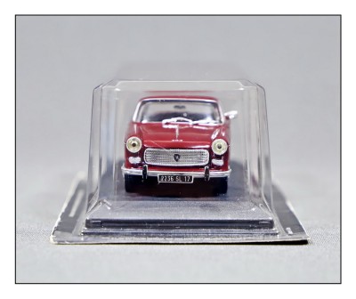 Macheta Peugeot 404 1:43 IXO foto