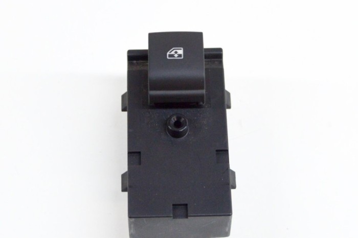 Buton geam ușă dreapta spate OPEL MOKKA / MOKKA X 2017 OEM: 22915110 17212040