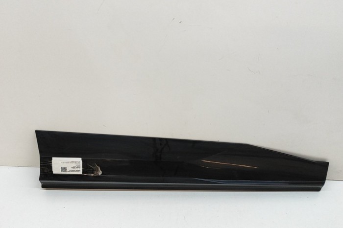 Bandou inferior ușă dreapta față PEUGEOT 5008 III KA, KB, KC 2024 OEM: 9843769680 30705323