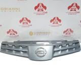 Cumpara ieftin Grila frontala Nissan Note E11 2004 - 2013