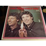 Vinil LP &quot;Japan Press&quot; Tom Jones &lrm;&ndash; Gold Disc (-VG)