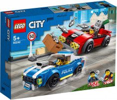 LEGO City Police - Arest pe autostrada al politiei 60242, 185 piese foto