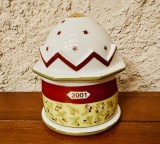 CASETA DIN PORTELAN FIN- CRACIUN 2001- MARCAJ ROSENTHAL H13,5CM