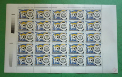 TIMBRE ROMANIA MNH LP1547/2004 -Centenar F.I.F.A. -Coală 25 timbre foto
