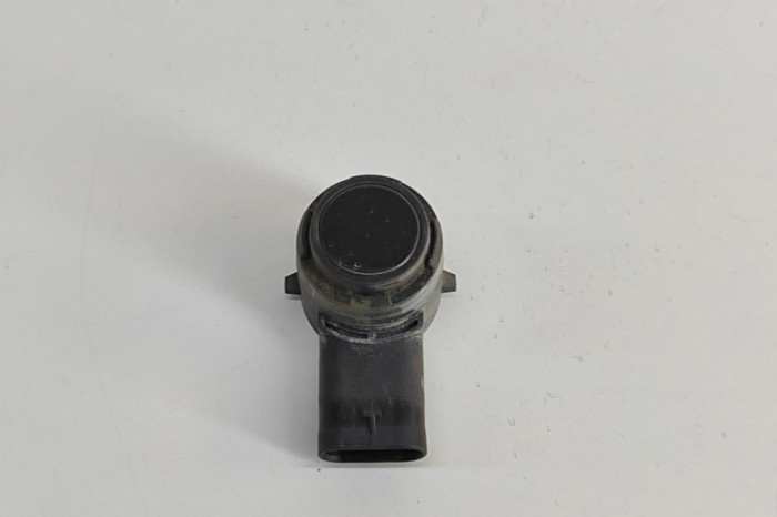 Senzor de parcare spate VW PASSAT B8 3G2 2015 OEM: 5Q0919275B 28528227