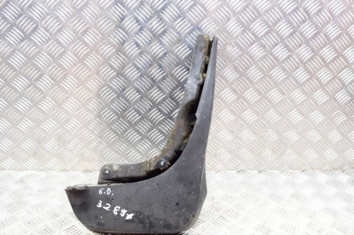 Aparatoare noroi dreapta spate AUDI Q5 8R 2011 OEM: 8R0075101 13852198