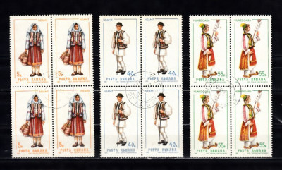 M1 TW 2 - 1968 - Costume nationale I - perechi de cate patru timbre foto