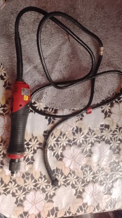 Desoutter șurubeniţă electrică