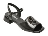 Cumpara ieftin Sandale KARISMA negre, VA60004, din piele naturala lacuita