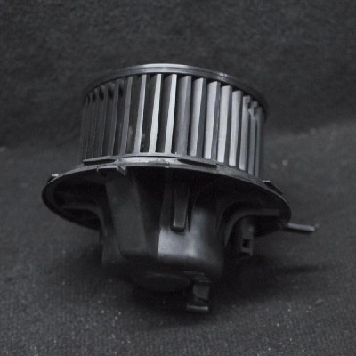 Ventilator aeroterma VW PASSAT B6 3C2 2006 OEM: 1K2819015 | 2131263 foto